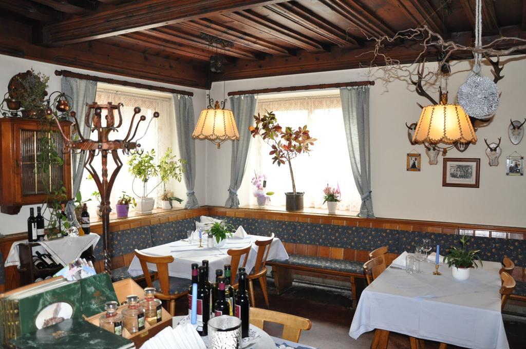 Hotel Post Großkirchheim Exteriör bild