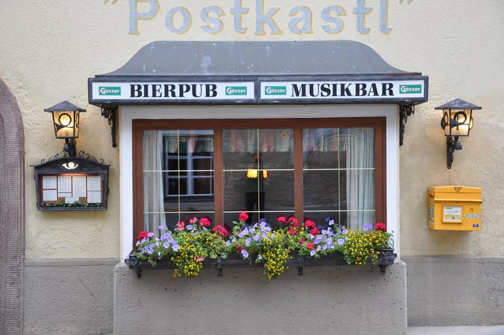 Hotel Post Großkirchheim Exteriör bild