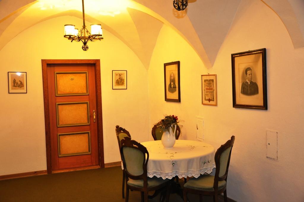 Hotel Post Großkirchheim Rum bild